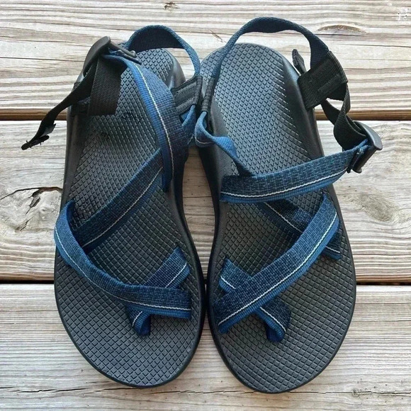 Chaco Men’s Sandals Blue/Black adjustable Strap Sz 8 - Picture 2 of 8